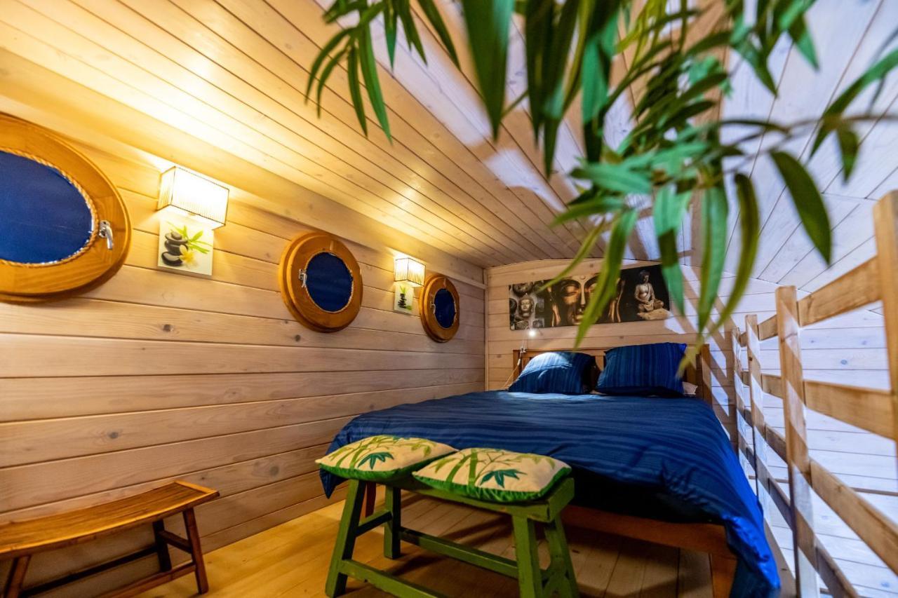 Gite Et Chambre D'Hote Gussignies Eksteriør billede