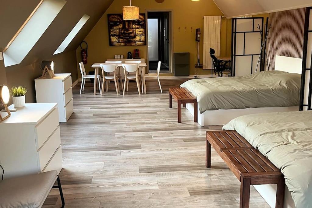Gite Et Chambre D'Hote Gussignies Eksteriør billede